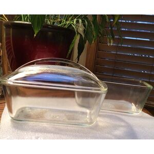 Authentic vintage Westinghouse glass bake dishes.